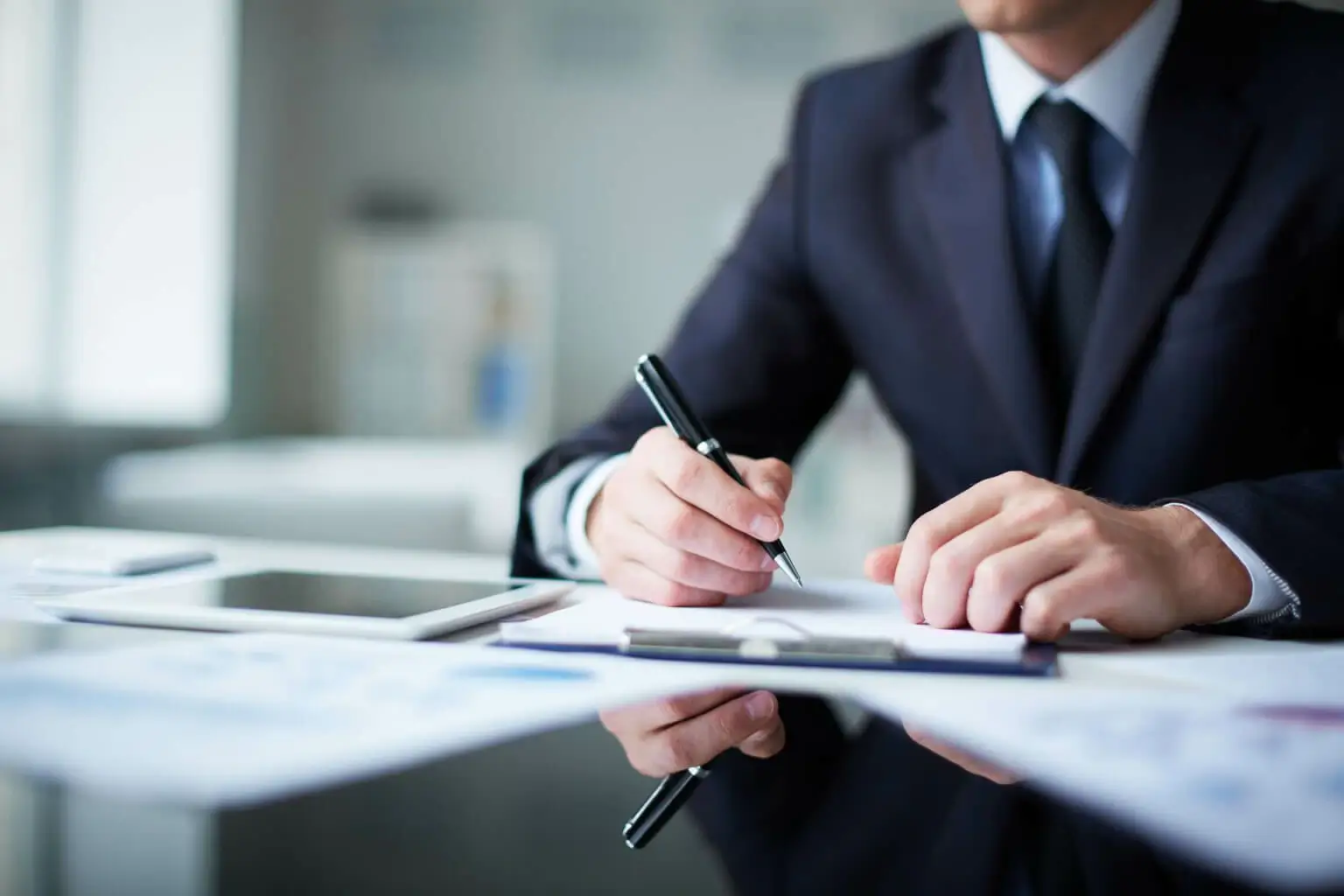 Senior finance executive job description | Top 10 duties